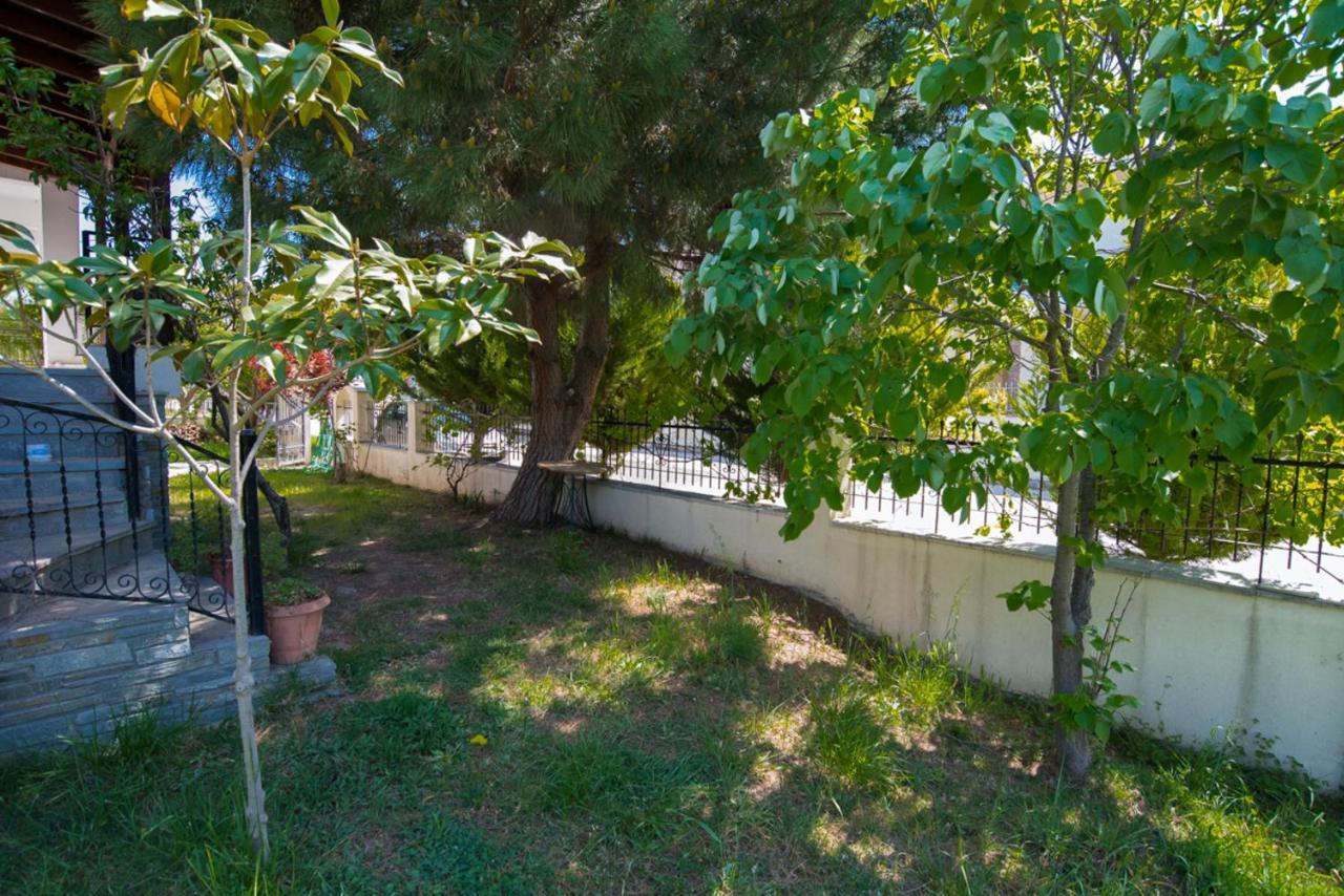 Seasidelongo Houses 1 Min From The Beach Of Nikiti Екстер'єр фото