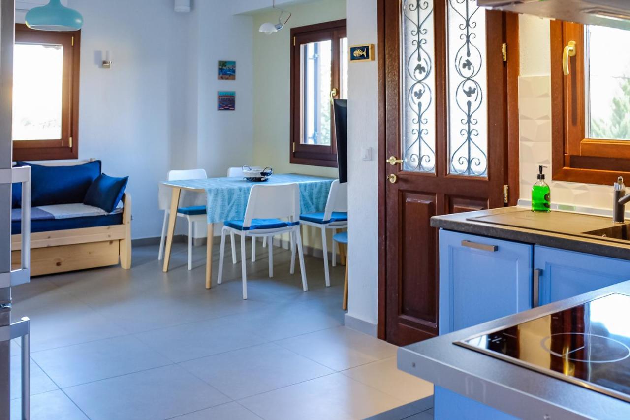 Seasidelongo Houses 1 Min From The Beach Of Nikiti Екстер'єр фото